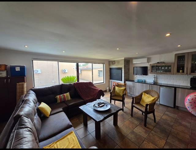 3 BEDROOM TOWNHOUSE FOR SALE IN VAALPARK